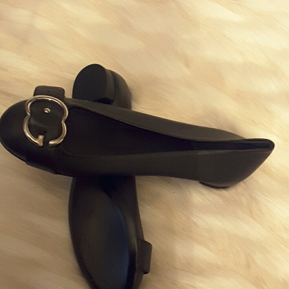 Authentic Gucci Sachalin blk flats with silv logo - Picture 7 of 8